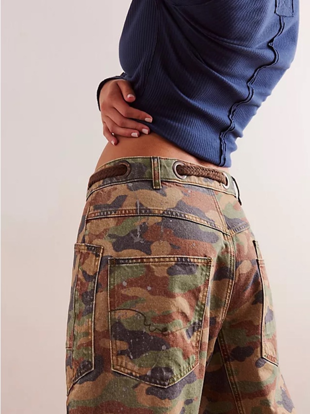 We The Free CAMO Moxie Printed Low Slung Barrel Jeans, NWOT - Picture 3 of 6